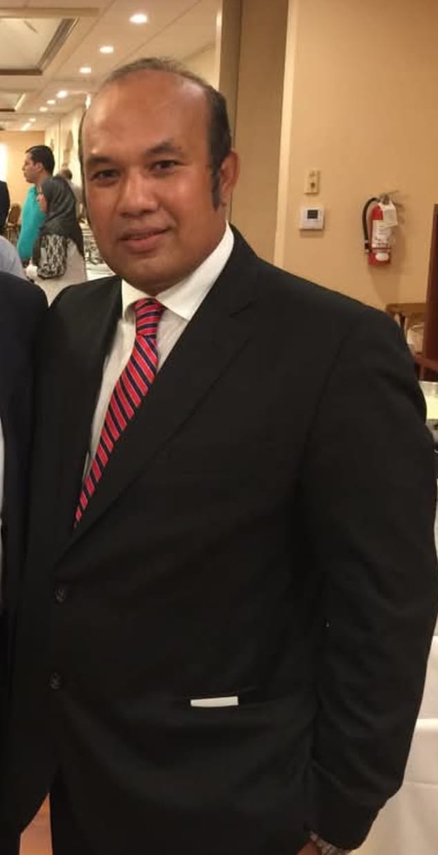 আন্তর্জাতিক মাতৃভাষা দিবস উপলক্ষে চাটখিলের জনগণসহ সকল প্রবাসীদের শুভেচ্ছা জানিয়েছেন ব্যারিস্টার মনির হোসেন কাজল