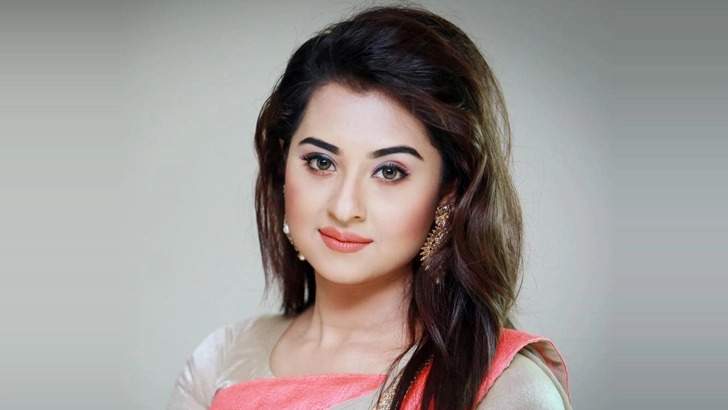 শুভ জন্মদিন নোয়াখালীর মেয়ে জনপ্রিয় অভিনেত্রী শবনম বুবলি